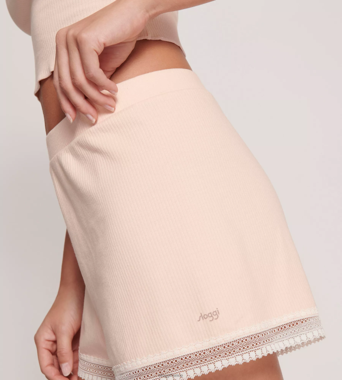 mode sloggi femmes aller au short côtelé 46J8N310